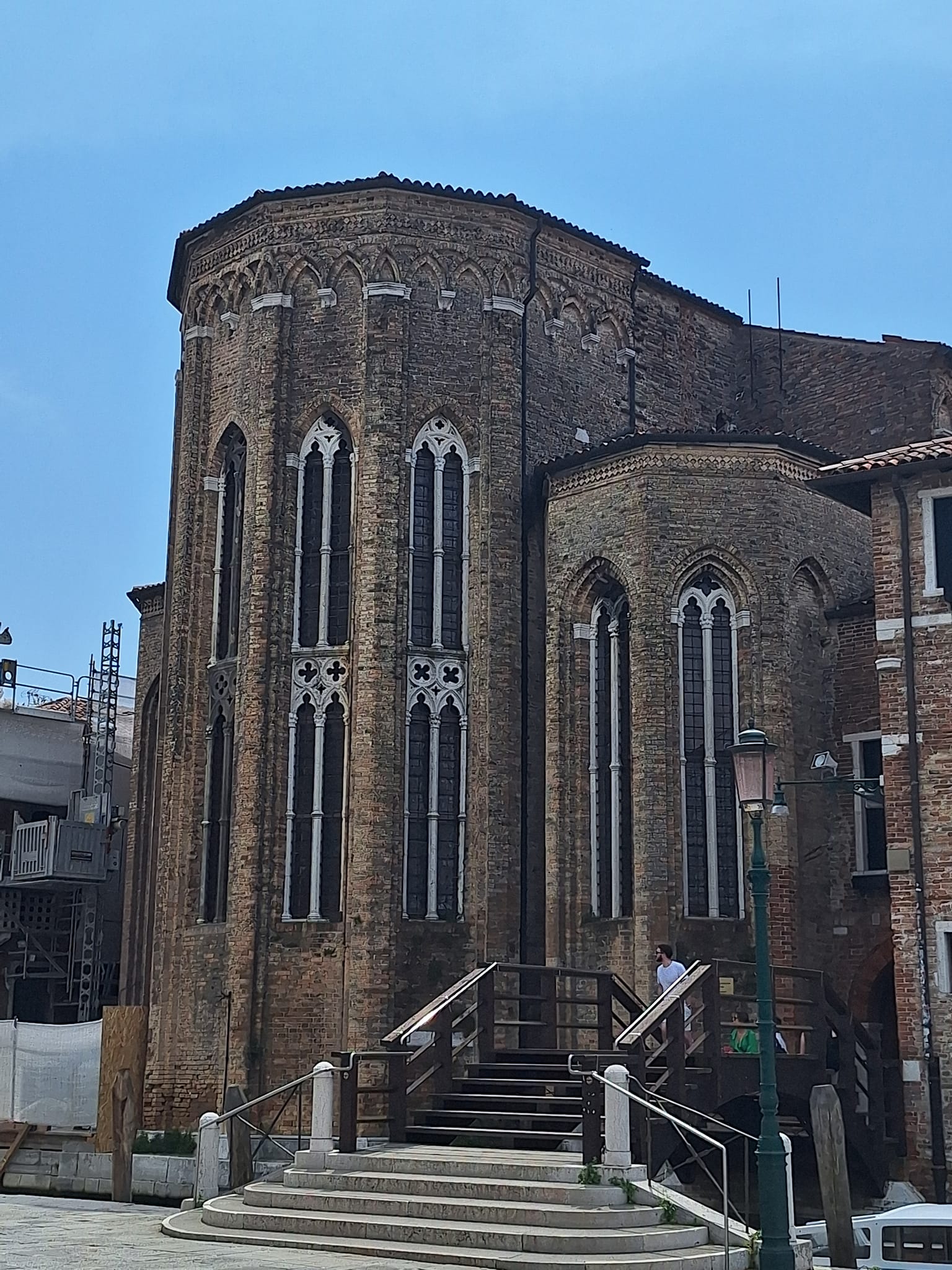 No photo description available.