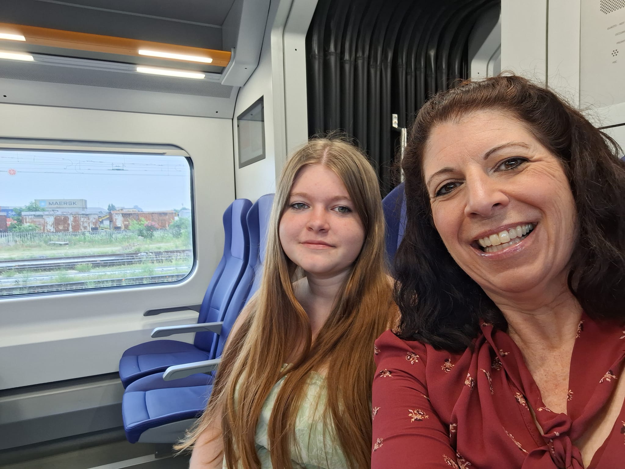 No photo description available.