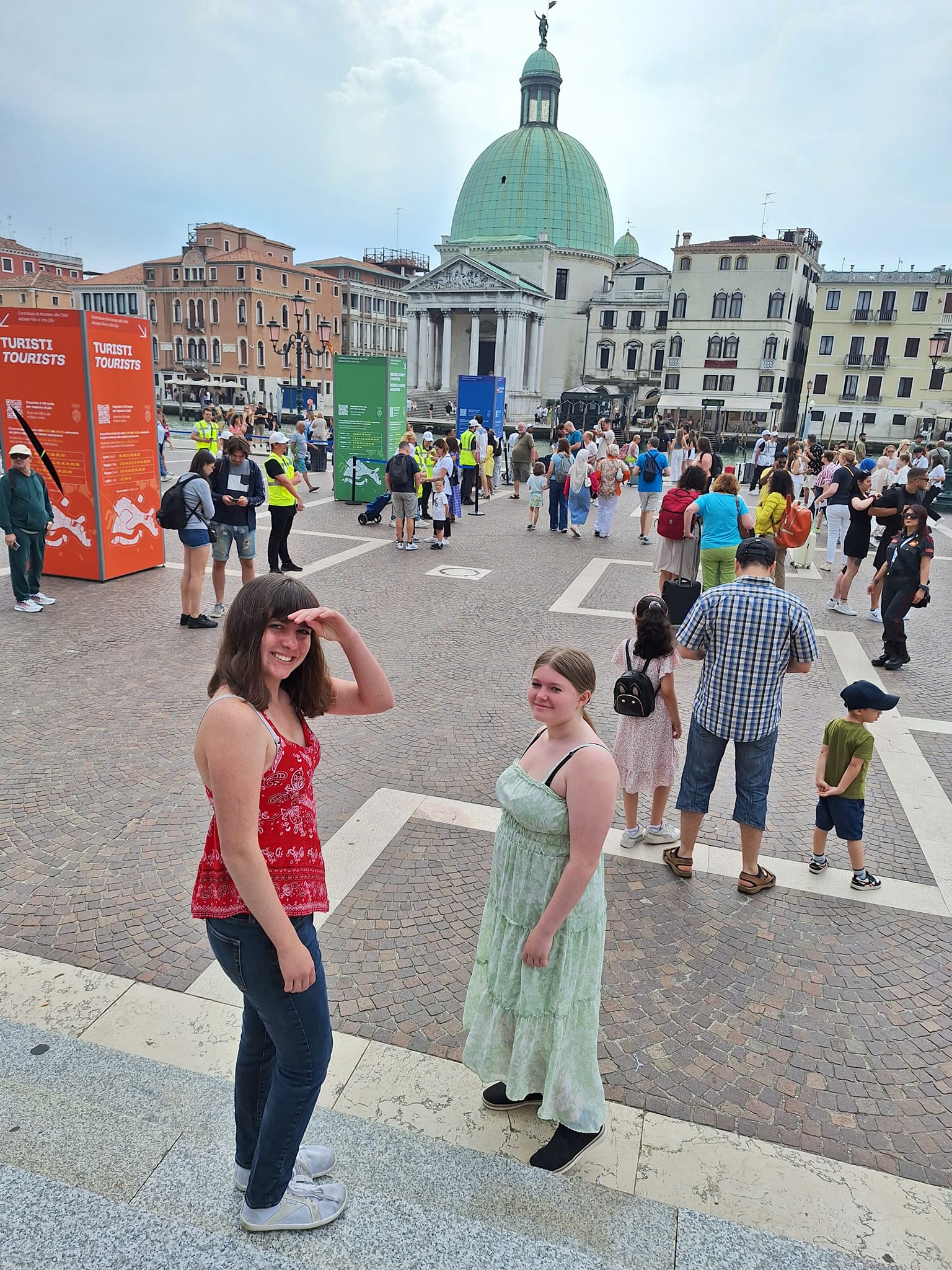 No photo description available.